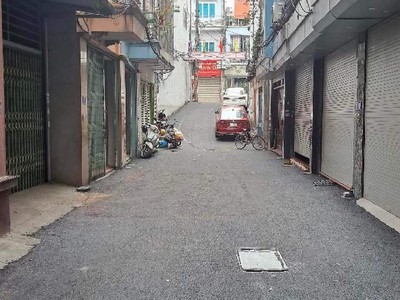 -bán đất  học viên tài chính - dt50m2 - mt6m - giá 6,5  tỷ - ngõ ô tô - kinh doanh 1