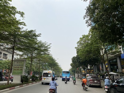 Bán mặt phố hai bà trưng lô góc kinh doanh vỉa hè oto tránh 0