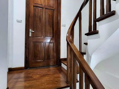 Nhà 5 tầng x 37m giáp nam từ liêm   chợ vân canh   - ngõ 3m, 50m ra bãi xe ô tô - giá 6 tỷ 2