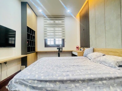Nhà 168 kim giang, dành cho người cần mở mặt bằng đẹp, ổn định lâu dài, ô tô tránh đỗ, 5 tầng thang 1