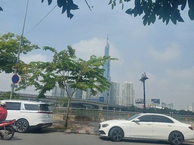 Bán nhanh nhà lô góc 3 mặt tiền đường,cách nguyễn duy trinh 100m2,oto ngủ trong nhà. 100m2, giá 11 0