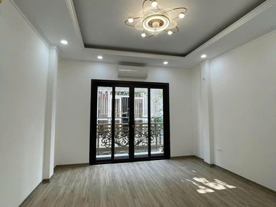 Bán nhà, lô góc tam trinh - hoàng mai,  dt 64 m, 5 tầng, tm, mt 4,5 m, giá 14,8tỷ. 2
