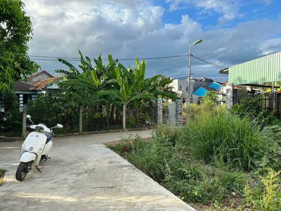Đất đẹp- giá tốt chính chủ cần bán 2 lô đất liền kề vị trí tại tp nha trang, tỉnh khánh hòa 0