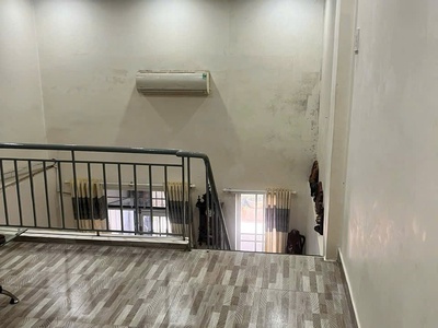 Hàng hiếm nhà giá 2ty350 cách đường 2/4 chỉ 100m p. vạn hạnh 2