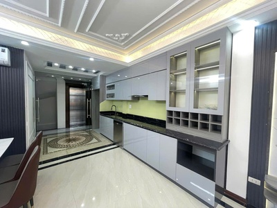 45 m2, trần quang diệu,mặt tiền đẹp,nhỉnh 14 tỷ,ô tô tải vào nhà,trước nhà khuôn viên xanh sạch 2