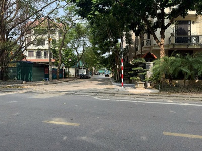 Vị trí đắc địa   lô góc hiếm   vỉa hè rộng   kinh doanh   xây biệt thự   2