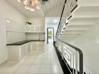 Siêu vị trí - chính chủ gấp bán 15.8 tỷ - ngay công viên - đăng thùy trâm - bình thanh - 80m2 - 4 4