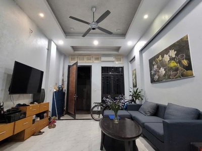 Nhà đẹp tự xây-giang biên-long biên , full nội thất, ngõ rộng thoáng,  ô tô    giá 5.7 tỷ 0