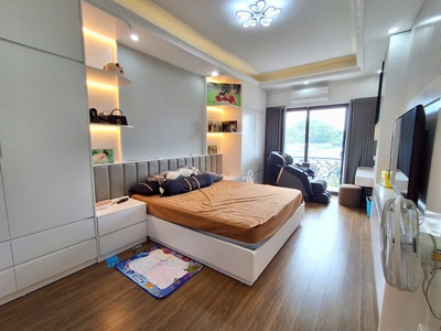  bán nhà đẹp đức giang - full nội thất - gara ô tô - vỉa hè - 6 tầng chắc chắn 2