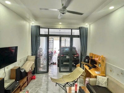 Bán Gấp Nhà Phố Đường Trần Quang Khải Đông Hòa Dĩ An 1