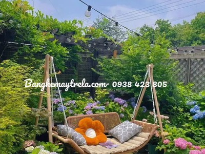 Ghế xích đu đan dây dù ban công 1
