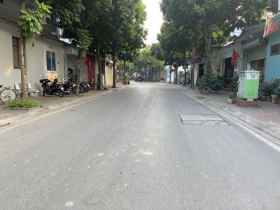 Cần bán 43m2 đất mặt phố Đào Xuyên, Đa Tốn. Đường rộng 15m, kinh doanh sầm uất 1