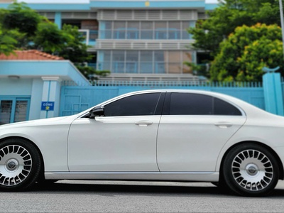 Bán xe Mercedes E250 2018, màu trắng. 2