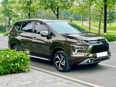 Bán xe Mitsubishi Xpander Premium 1.5 AT 2023, màu nâu. 4