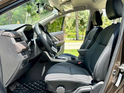 Bán xe Mitsubishi Xpander Premium 1.5 AT 2023, màu nâu. 7