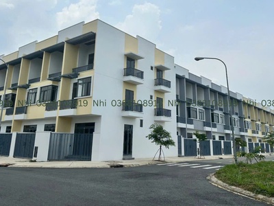 Nhà phố giữa lòng KCN Phước Đông   Giá chỉ từ 1,2 tỷ/căn 3