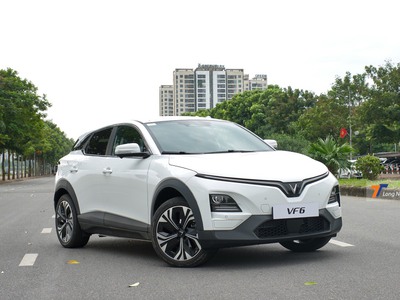 VF6 PLUS   Xe mới, giao ngay, giá tốt 0