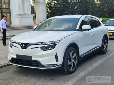 Bán VinFast VF8 Eco 2025 Full option   Xe đẹp, giá tốt 0