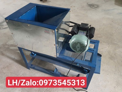 Máy dập vỏ ốc, máy tách ruột vỏ ốc. 1