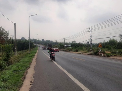Đất Chính Chủ Cực Đẹp Ngay Mặt Tiền Quốc Lộ 20- Xã La Ngà- Huyện Định Quán- Đồng Nai 1