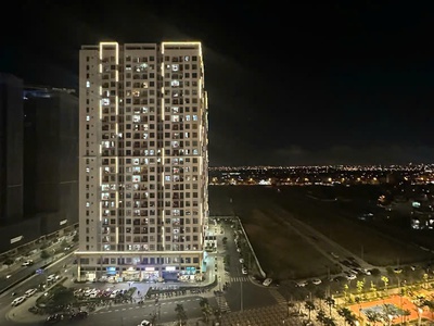     - căn hộ view quảng trường nhạc nước, view công viên  0