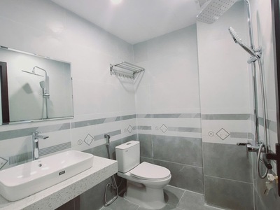 Nhà ngõ 90 gia quất ngay gần homeland, dự án him lam 39m x 5t, mt 5m, lô góc thoáng sáng chỉ nhỉnh 1