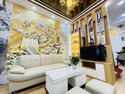 Nhà nội thất luxury -nhà đẹp đỉnh cao khu vực cầu giấy -3 mặt thoáng 1