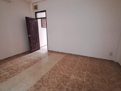 Cho thuê nhà ngõ 42 phố Trần Cung, Diện tích 50m2 x 5 tầng, nhà đẹp, ô tô đậu cửa 6