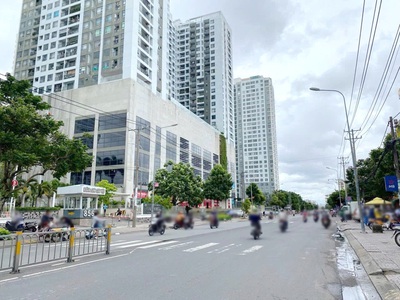 Bán lô đất mặt tiền khu dân cư phong phú 5 đối diện bến xe q8 3