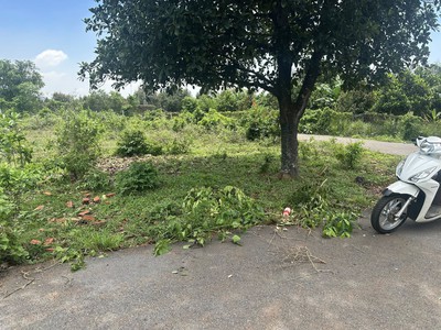  cần bán gấp lô đất góc 2 mặt tiền đường nhựa   long phước, tp. bà rịa 2