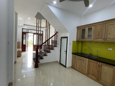 Hàng hot   giá rẻ   nhỉnh 4 tỷ có nhà 4 tầng đầy đủ nội thất, giáp dịch vụ 25,2 ha 2