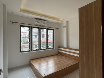 Hàng hot   giá rẻ   nhỉnh 4 tỷ có nhà 4 tầng đầy đủ nội thất, giáp dịch vụ 25,2 ha 4