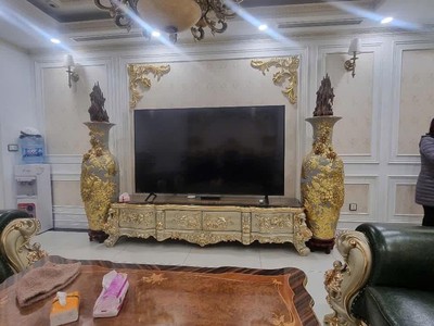 Bán nhà hoàng mai 6 tầng thang máy full nội thất 10m ra oto tránh kinh doanh sầm uất . 0