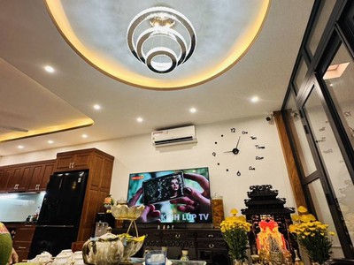 Bán nhà nghi tàm   tây hồ, 5 tầng kiên cố, giá chỉ 6 tỷ 1