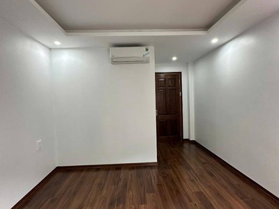 Bán nhà mặt ngõ minh khai    60m2 - 16.9 tỷ - ô tô - thang máy   kinh doanh 2