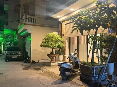 Bán nhà trương định   lô góc   2 mặt ngõ   thang máy   65m2   giá  19.9 tỷ 0