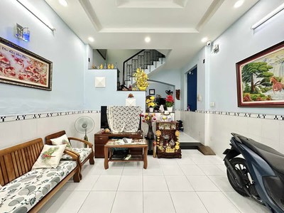 Nhà  hxh đường phan văn trị phường 11 bình thạnh. 0