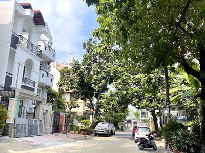 Cần bán gấp nhà mặt phố   vip bên sông - hiệp bình chánh   6x15m   3 tầng btct - giá rẻ nhất khu 1