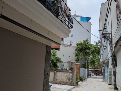 Bán nhà lai xá đẹp lộng lẫy - ngõ rộng thênh thang- 38m - 5 tầng -  siêu phẩm  dòng tiền - chỉ 5.3 0