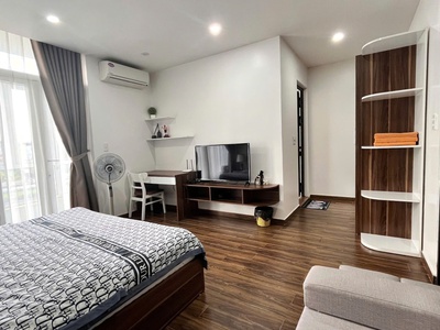 Cho thuê căn hộ dịch vụ 1 ngủ tách bếp  43m2  Waterfront City. 3