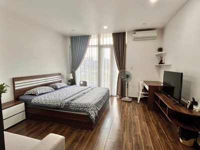 Cho thuê căn hộ dịch vụ 1 ngủ tách bếp  43m2  Waterfront City. 4