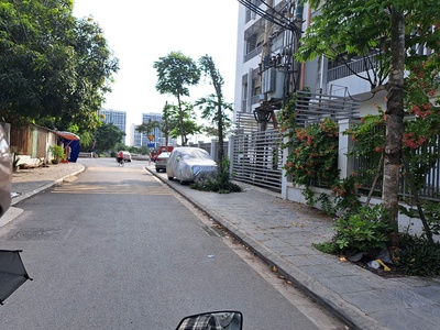 Chính chủ bán gấp lô đất phúc lợi - long biên   lý do bán: gia đình cần tiền cho con đi du học 2