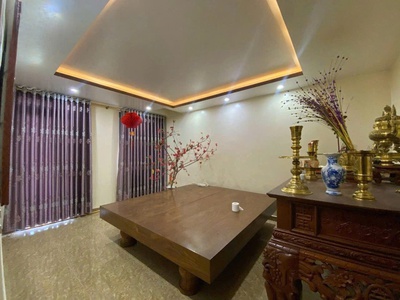 Cho thuê biệt thự Văn Cao, DT: 180m2, 4 p.ngủ khép kín. 3