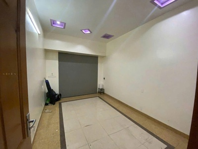 Cho thuê biệt thự Văn Cao, DT: 180m2, 4 p.ngủ khép kín. 8