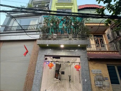Chính chủ cho thuê căn nhà mới xây tại mặt đường hữu hòa - thanh trì - hà nội 0
