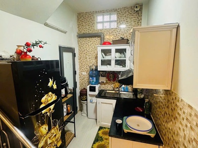 Bán nhà, ngọc thụy , cạnh trường, chợ, 5p tới cầu long biên ,4ty95 4