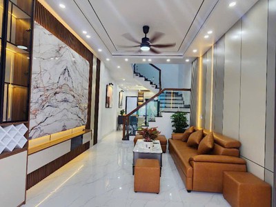 Bán căn nhà 3 tầng ngõ đường Nguyễn Lương Bằng, ph Thanh Bình, TP HD, 48m2, 3 ngủ, 3 vs 0