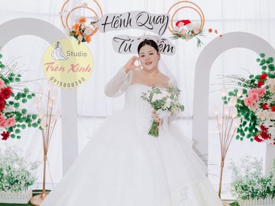 Thử váy cưới big size tại tròn xinh miễn phí 0