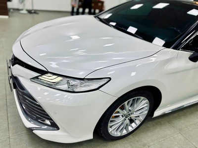 Bán xe Toyota Camry 2.5Q 2020, màu trắng. 3