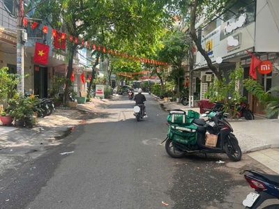 Bán nhà mặt tiền đường 7A   cư xá Bình ThớiI, P.8, Quận 11, 3pn, 2wc 1
